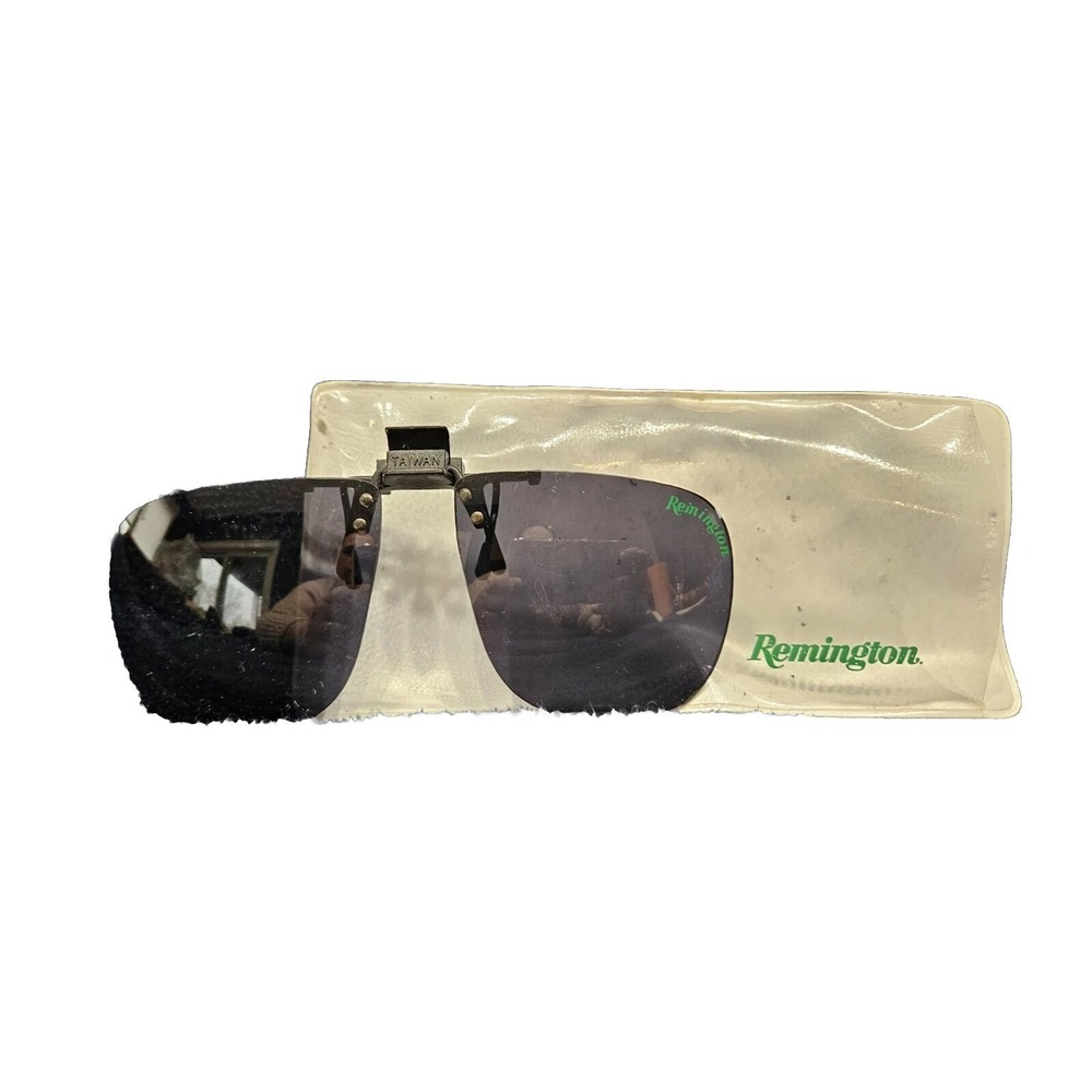 Vintage REMINGTON Aviator Clip On Sun GLASSES Shades. Only Clip On Shade‎